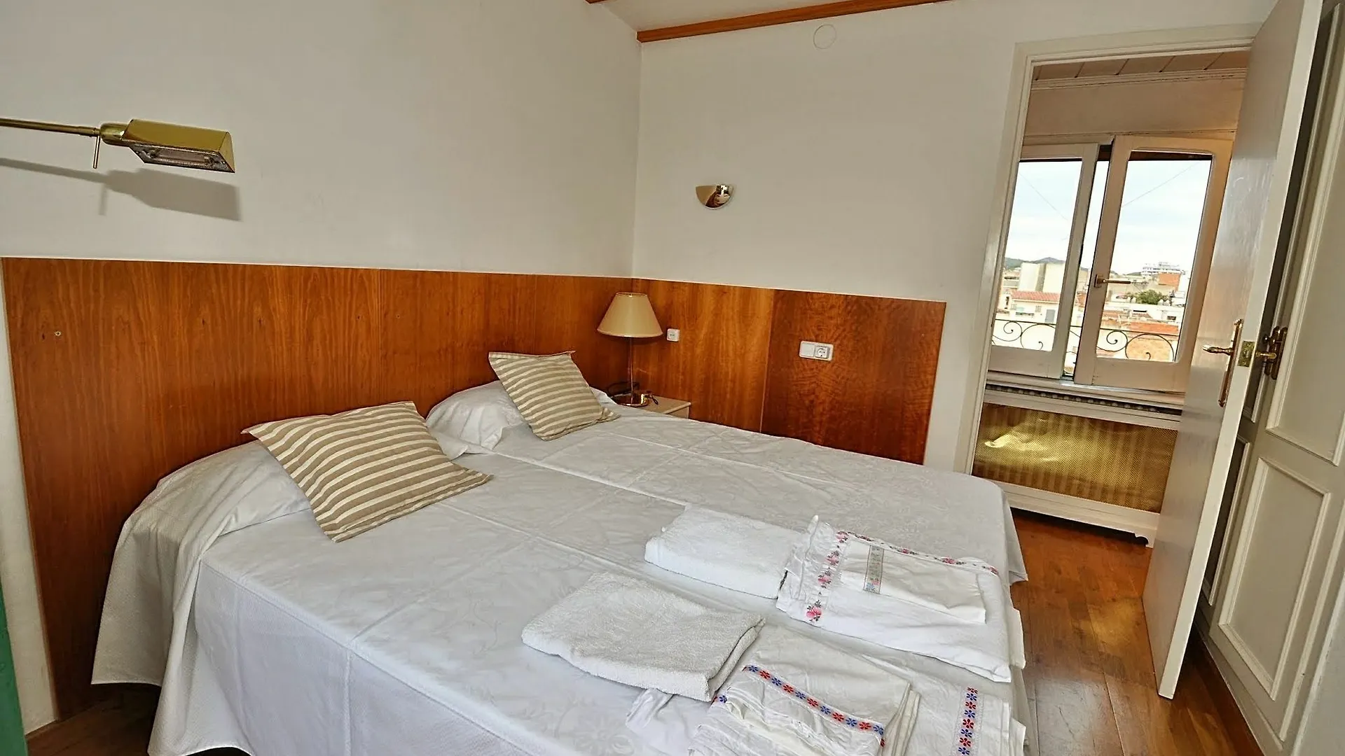 Penthouse Sant Pere Lloretholiday Lloret de Mar Appartement
